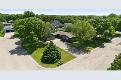 817 24th Avenue SW, Willmar, MN 56201 - Photo 6