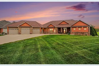 903 Fairway Drive, Pipestone, MN 56164 - Photo 1