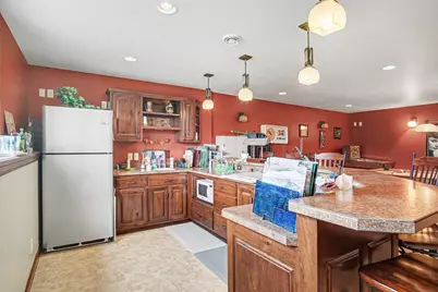 903 Fairway Drive, Pipestone, MN 56164 - Photo 32