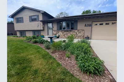 705 Spillway Drive, La Crosse, WI 54603 - Photo 2