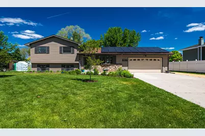 705 Spillway Drive, Campbell, WI 54603 - Photo 1