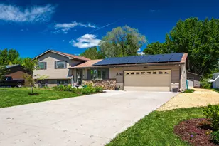 705 Spillway Dr, La Crosse, WI 54603 - Photo 2