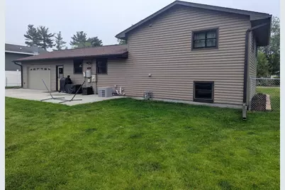 705 Spillway Drive, La Crosse, WI 54603 - Photo 4
