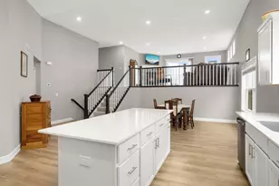 22924 Marie Pl, Rogers, MN 55374 - Photo 4