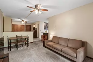 1601 N Innsbruck Dr, Fridley, MN 55432 - Photo 8