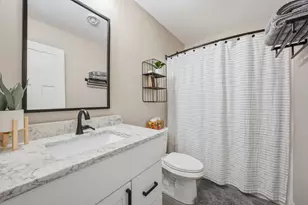 7252 26th St S, Fargo, ND 58104 - Photo 28