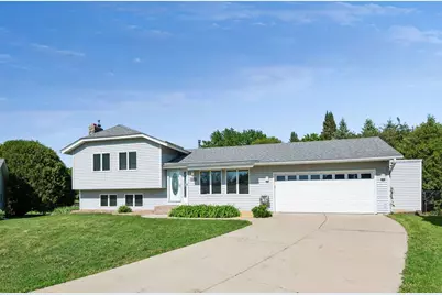 7920 W 107th Street Circle, Bloomington, MN 55438 - Photo 2