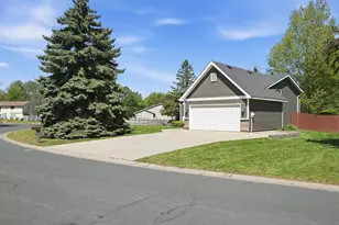 4466 W 131st St, Savage, MN 55378 - Photo 36