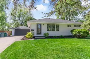 6419 Toledo Ave N, Brooklyn Center, MN 55429 - Photo 2