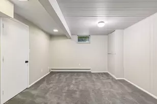 8230 Clinton Ave S, Bloomington, MN 55420 - Photo 20