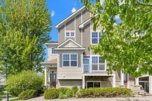 1802 Colonial Ln, Chanhassen, MN 55317 - Photo 1