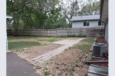 5637 Emerson Avenue N, Brooklyn Center, MN 55419 - Photo 26