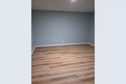 5637 Emerson Avenue N, Brooklyn Center, MN 55419 - Photo 14