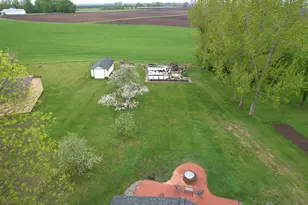 413 1st Ave N, Freeport, MN 56331 - Photo 2