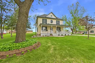 413 1st Ave N, Freeport, MN 56331 - Photo 4