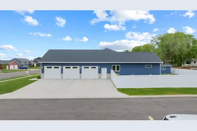 600 Elizabeth Street, Marshall, MN 56258 - Photo 80