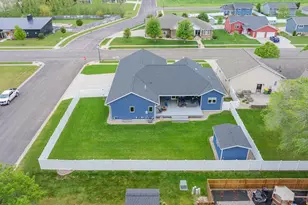 600 Elizabeth St, Marshall, MN 56258 - Photo 8