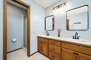 4769 White Oak Ct, Eagan, MN 55122 - Photo 22