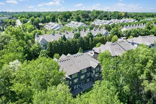 671 Willoughby Way E, Minnetonka, MN 55305 - Photo 58