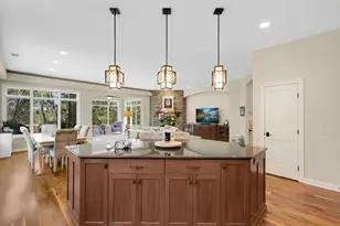 671 Willoughby Way E, Minnetonka, MN 55305 - Photo 24