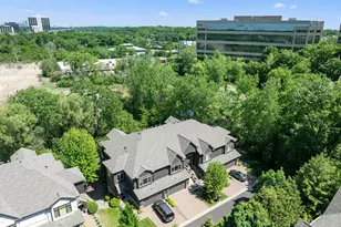 671 Willoughby Way E, Minnetonka, MN 55305 - Photo 60