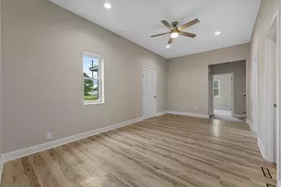 515 Benzel Ave SW, Madelia, MN 56062 - Photo 12
