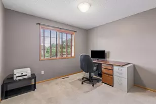909 Basenji Curve, Shakopee, MN 55379 - Photo 20