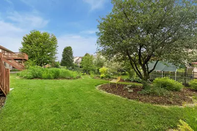 909 Basenji Curve, Shakopee, MN 55379 - Photo 32