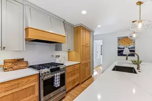 5036 Russell Ave S, Minneapolis, MN 55410 - Photo 6