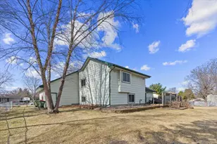 12125 Aztec St NW, Coon Rapids, MN 55433 - Photo 4