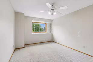 518 Lovell Ave, Roseville, MN 55113 - Photo 22