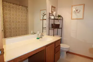 1661 Countryside Dr, Shakopee, MN 55379 - Photo 16