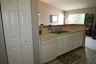 1661 Countryside Dr, Shakopee, MN 55379 - Photo 2