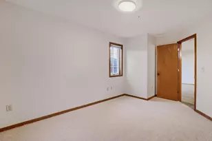 2225 Ranchview Ln N, Plymouth, MN 55447 - Photo 16