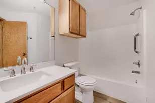 2225 Ranchview Ln N, Plymouth, MN 55447 - Photo 18