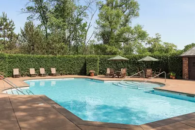 425 Carpenters Point, Wayzata, MN 55391 - Photo 10