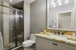 425 Carpenters Pt, Wayzata, MN 55391 - Photo 94