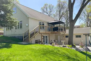 317 Union Ave N, Fergus Falls, MN 56537 - Photo 36