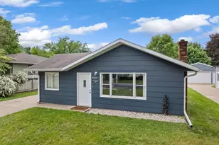 4155 W 8th St, Goodview, MN 55987 - Photo 24