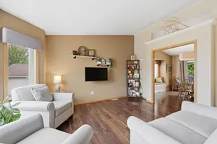 3327 46th Ave S, Fargo, ND 58104 - Photo 12