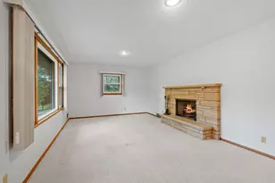 310 Lanewood Ln N, Plymouth, MN 55447 - Photo 8