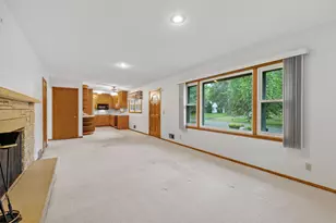 310 Lanewood Ln N, Plymouth, MN 55447 - Photo 10