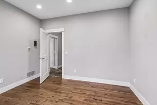 13222 Dahlgren Rd, Minnetonka, MN 55305 - Photo 20