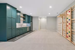 13222 Dahlgren Rd, Minnetonka, MN 55305 - Photo 36
