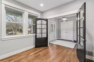 13222 Dahlgren Rd, Minnetonka, MN 55305 - Photo 16