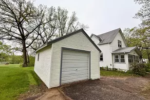 1003 Lindbergh Dr S, Little Falls, MN 56345 - Photo 26