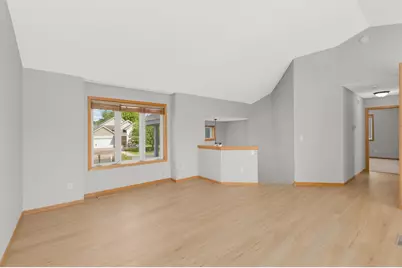 936 S Cedar Street, Belle Plaine, MN 56011 - Photo 10