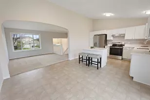551 Knollwood Street W, Annandale, MN 55302 - Photo 2