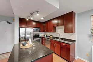 401 S 1st St, Minneapolis, MN 55401 - Photo 2
