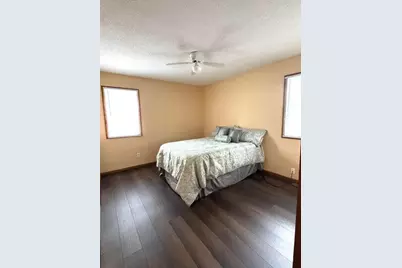 206 Elm Avenue SE, Montgomery, MN 56069 - Photo 10